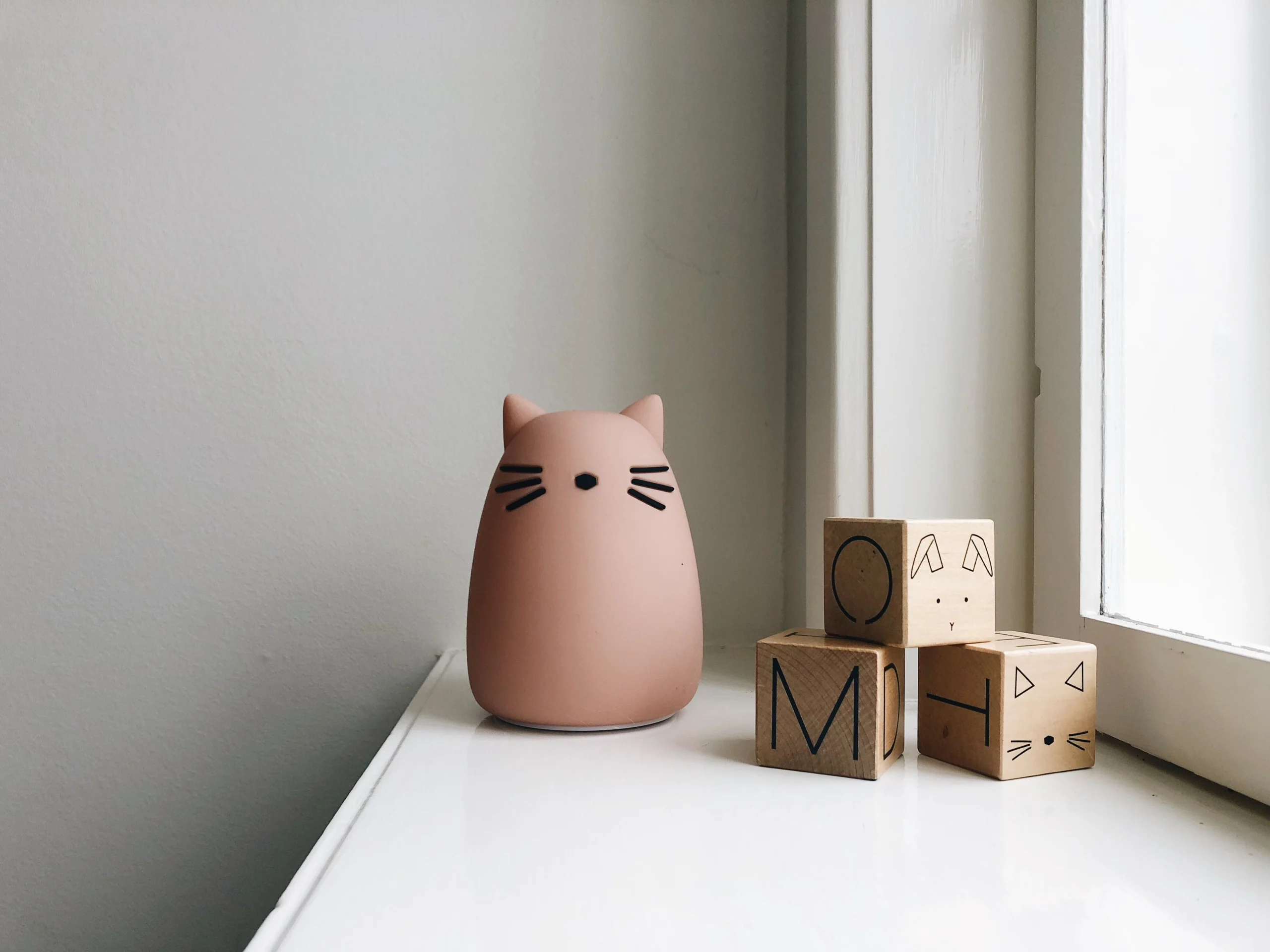 Veilleuse écologique en silicone - Chat rose – Image 6